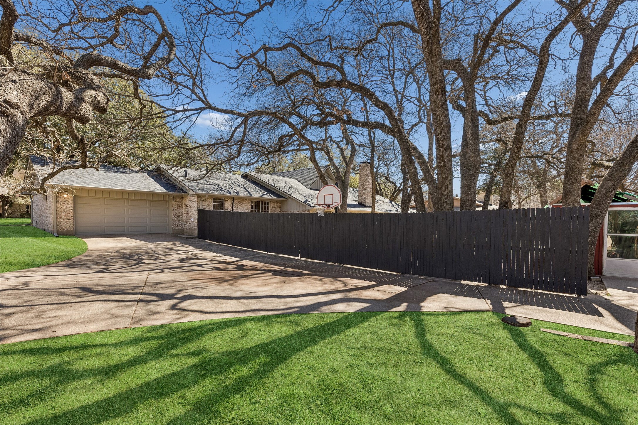 1717 Live Oak Drive Irving TX 75061