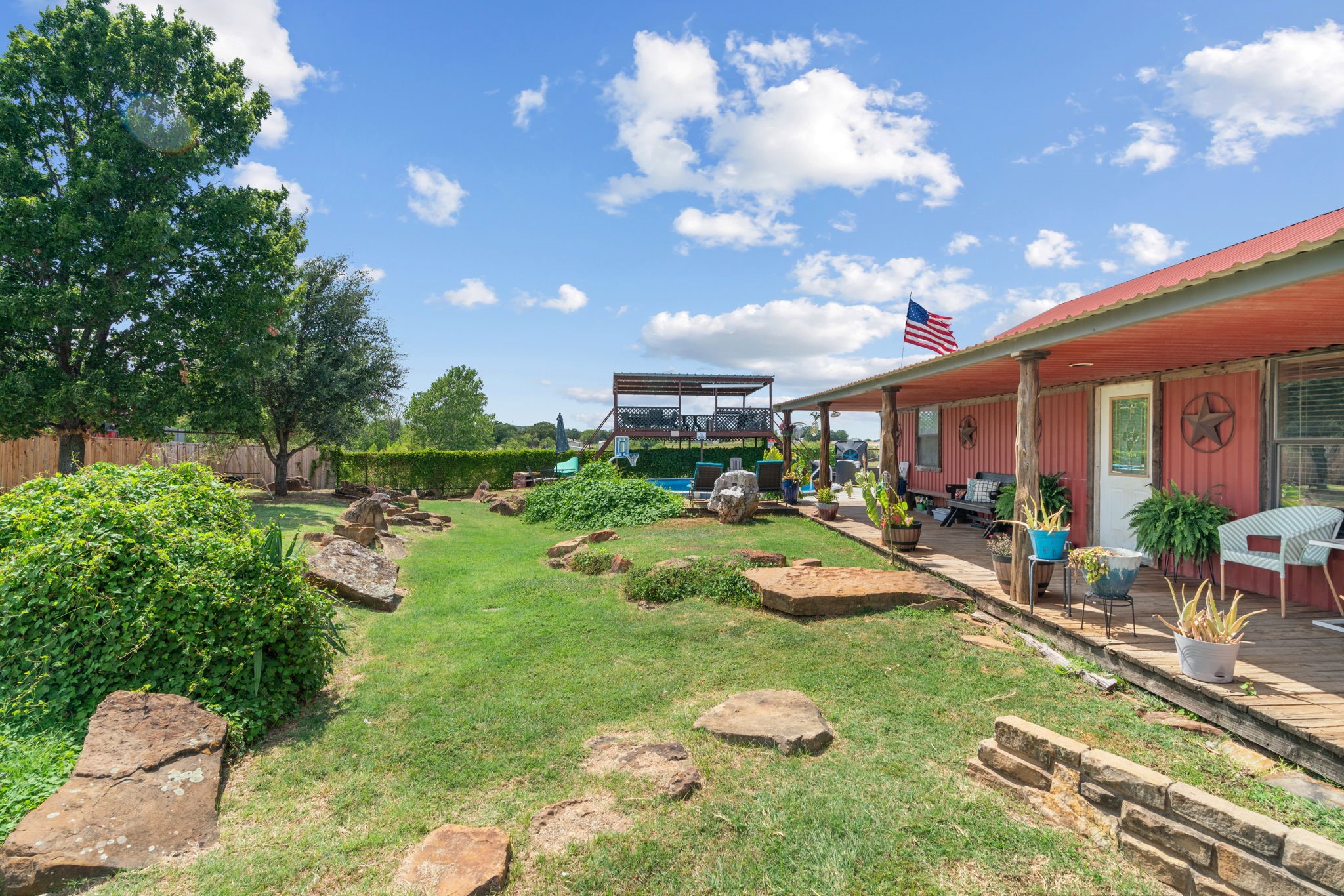 5058 W Highway 199 Springtown TX 76082