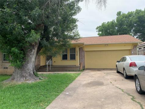 1638 E Red Bird Lane Dallas TX 75241