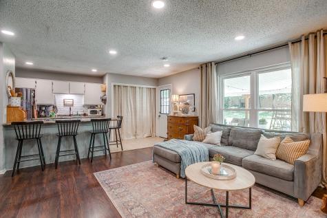 712 Poe Street Azle TX 76020