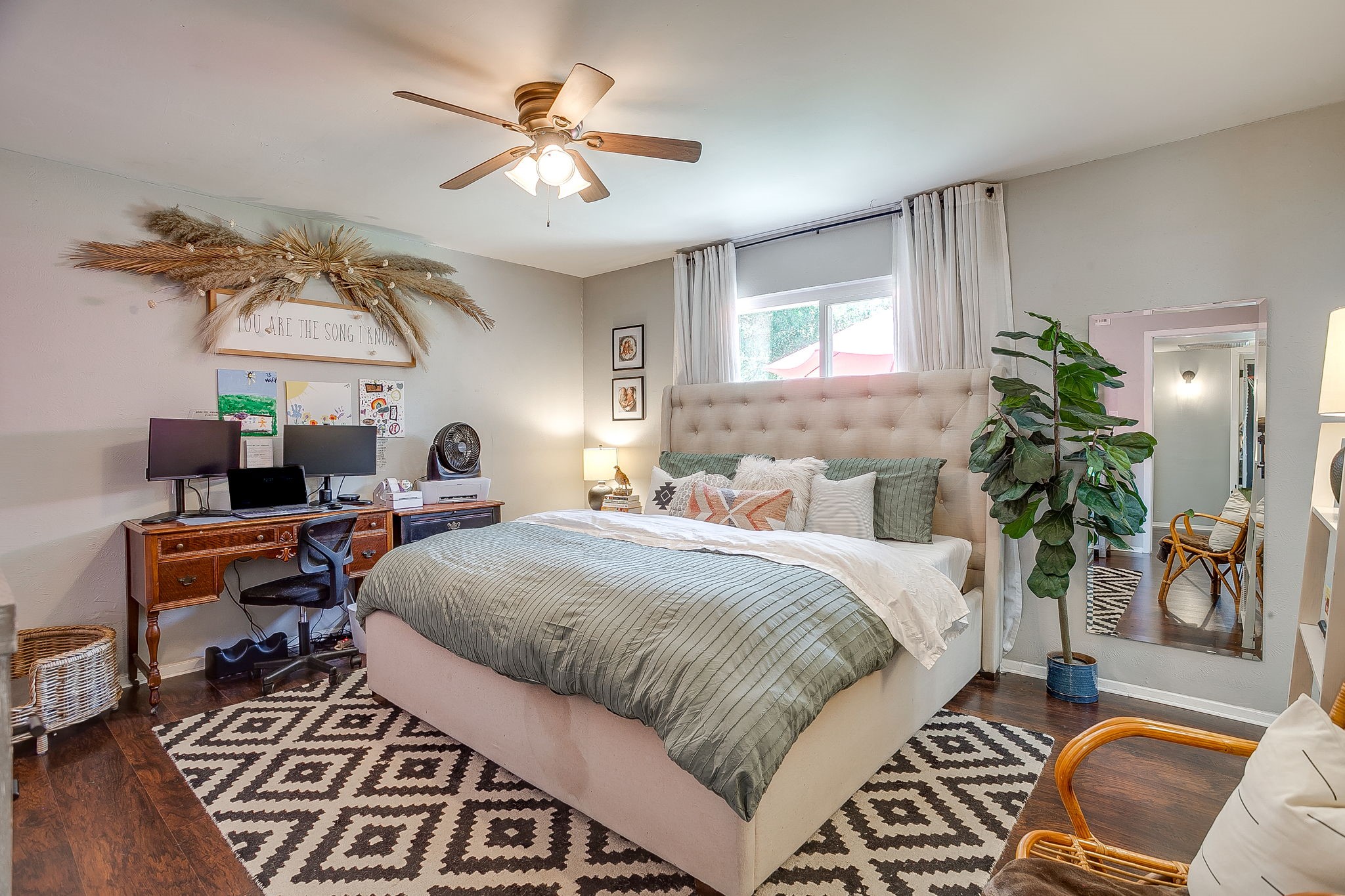 712 Poe Street Azle TX 76020