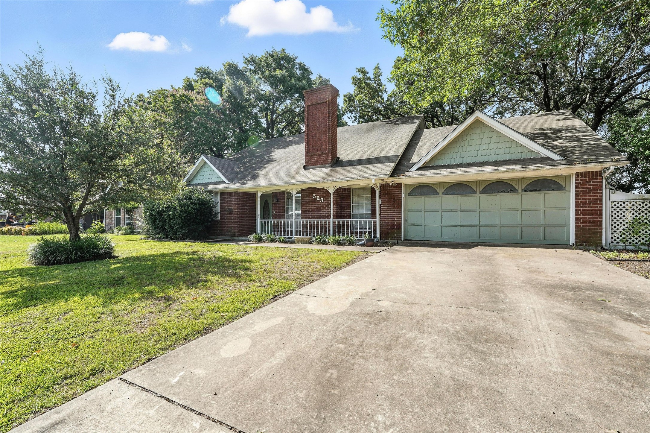 523 Highland Oaks Drive Greenville TX 75402