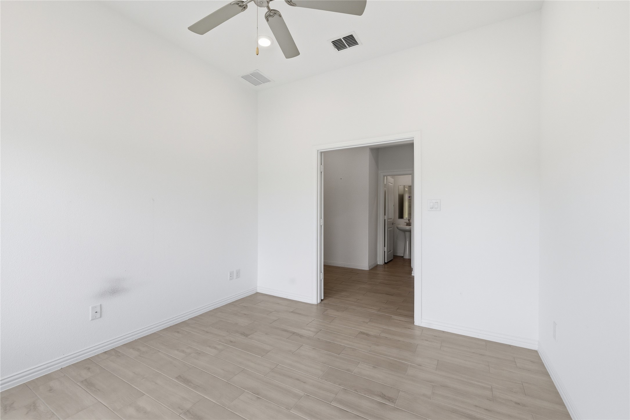 5325 Riverwalk Parkway Garland TX 75040