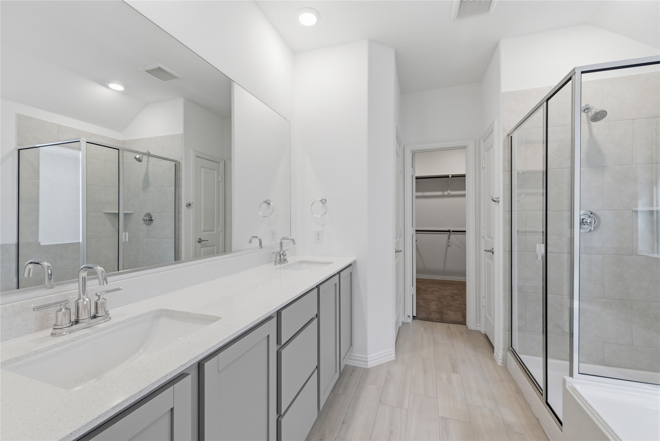 5325 Riverwalk Parkway Garland TX 75040