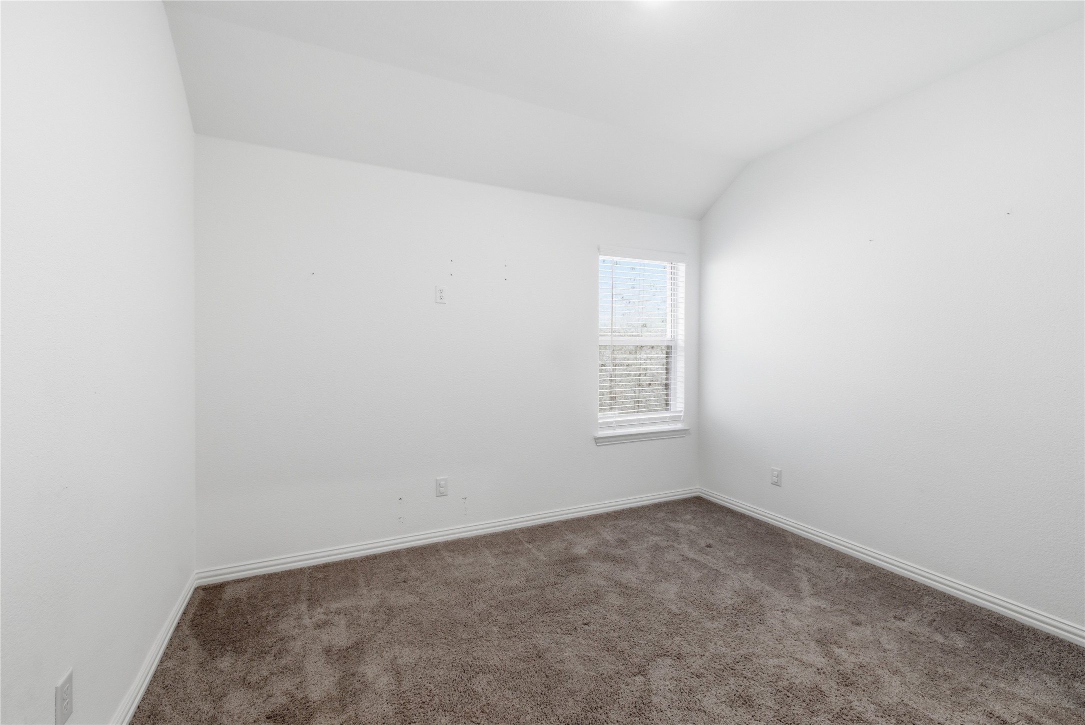 5325 Riverwalk Parkway Garland TX 75040