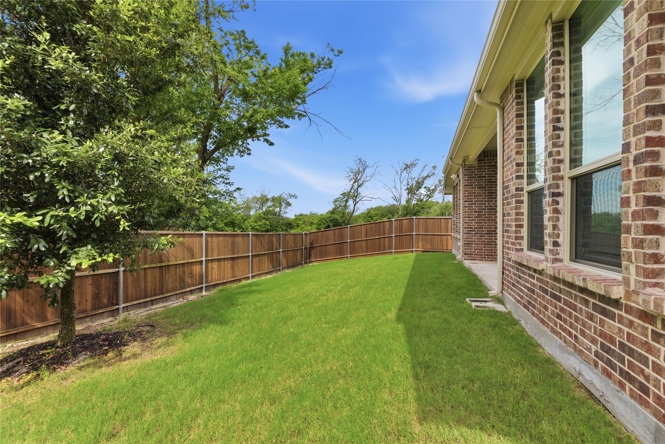 5325 Riverwalk Parkway Garland TX 75040