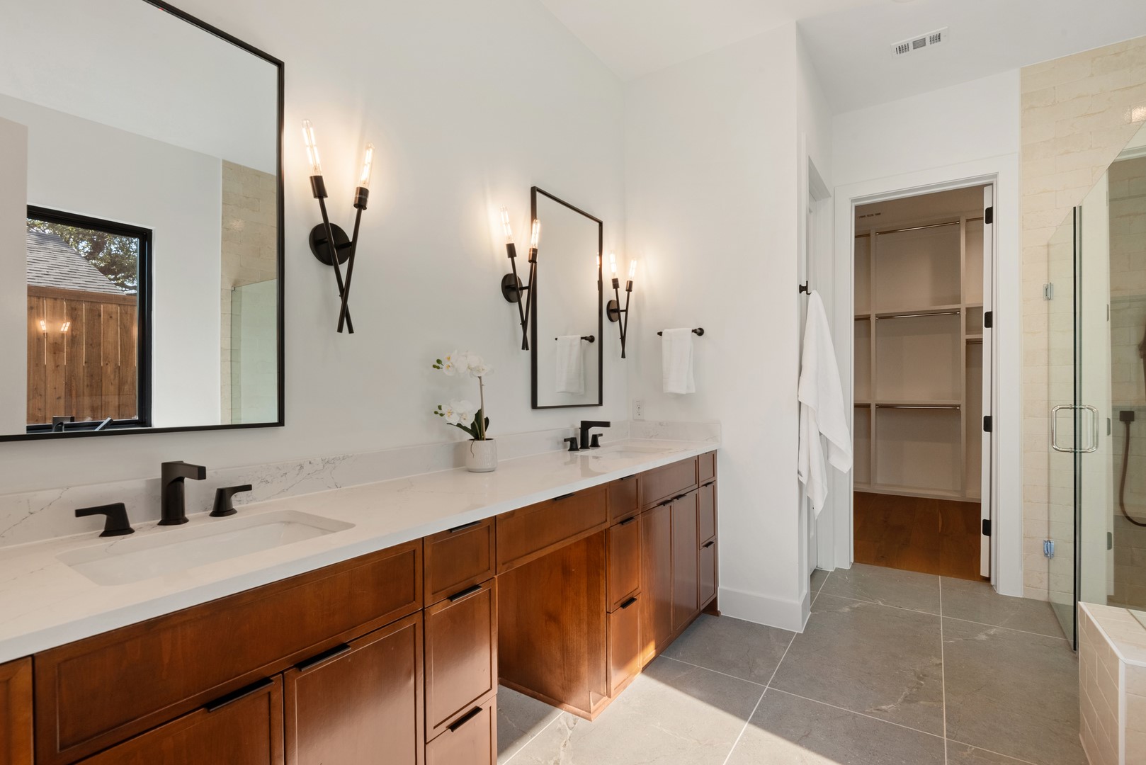 10553 Cromwell Drive Dallas TX 75229