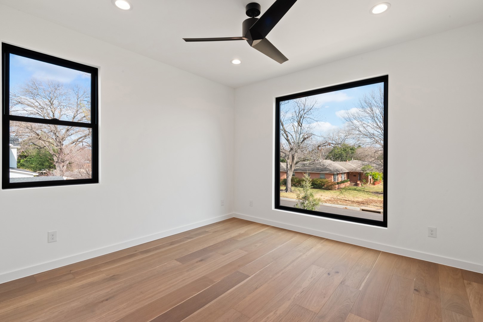 10553 Cromwell Drive Dallas TX 75229
