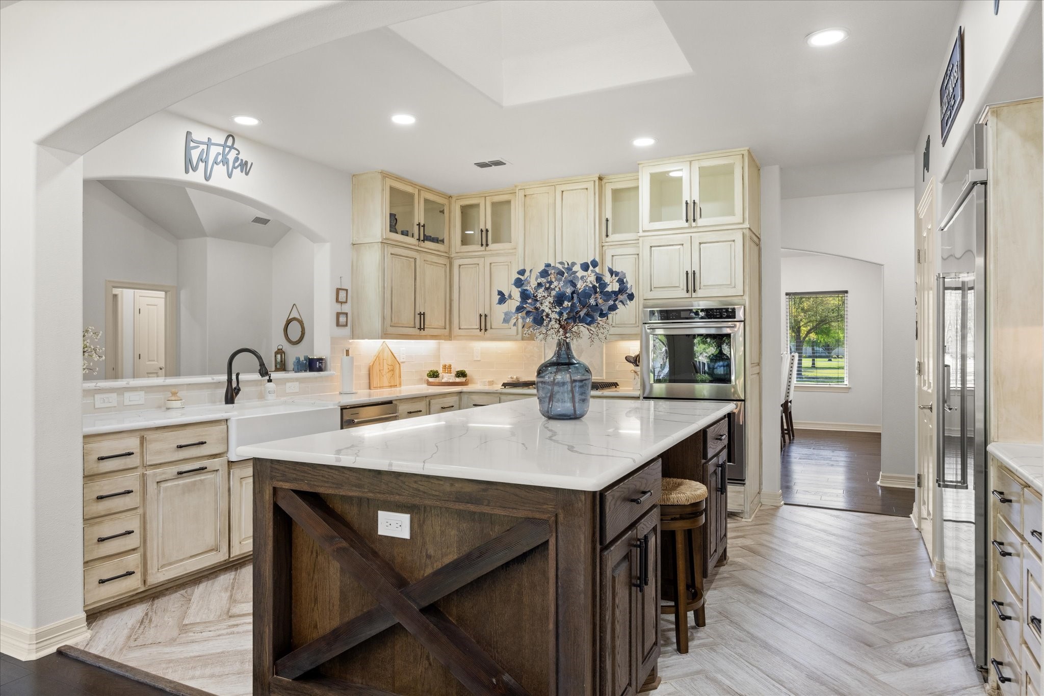 1302 E Baja Court Granbury TX 76048