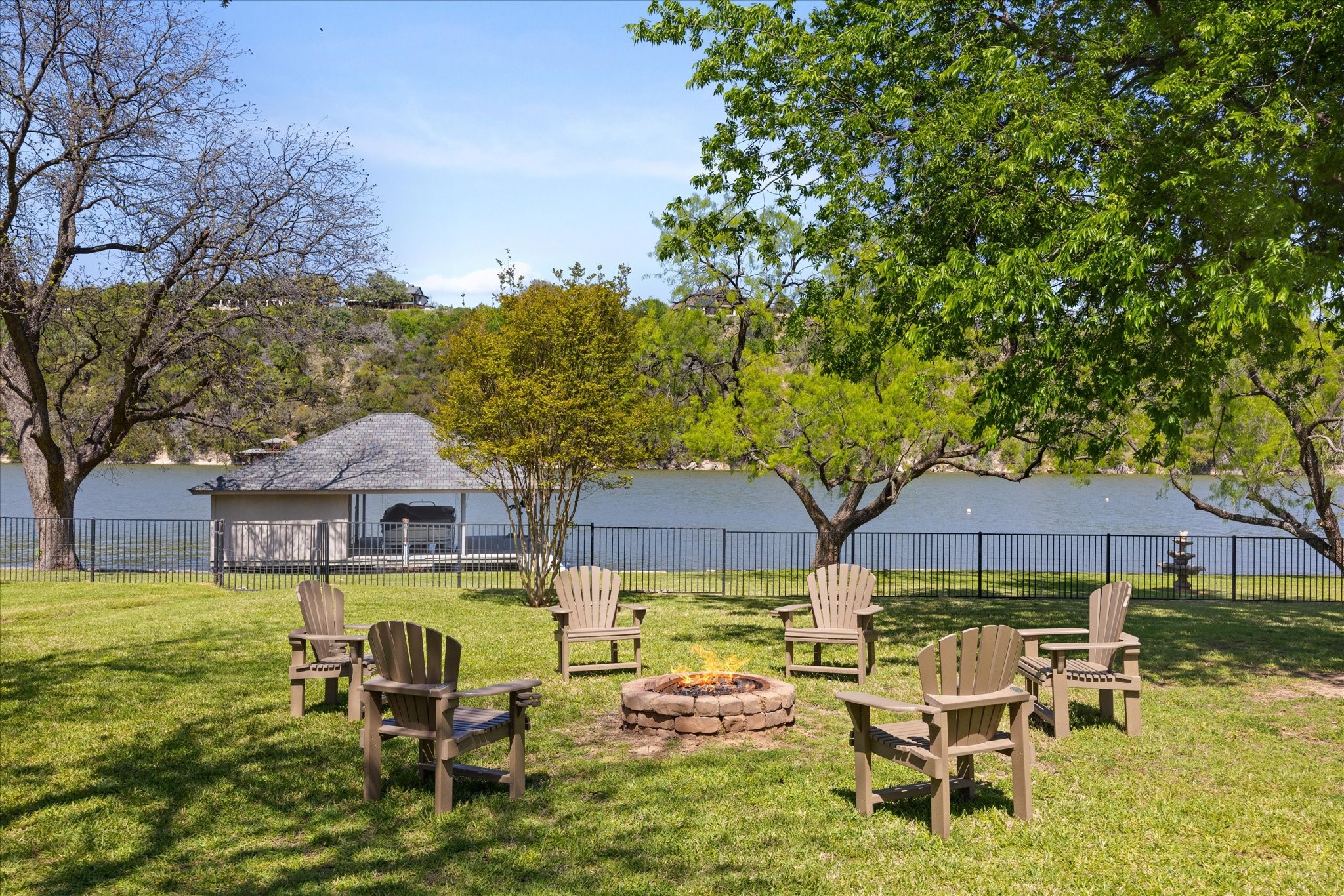 1302 E Baja Court Granbury TX 76048