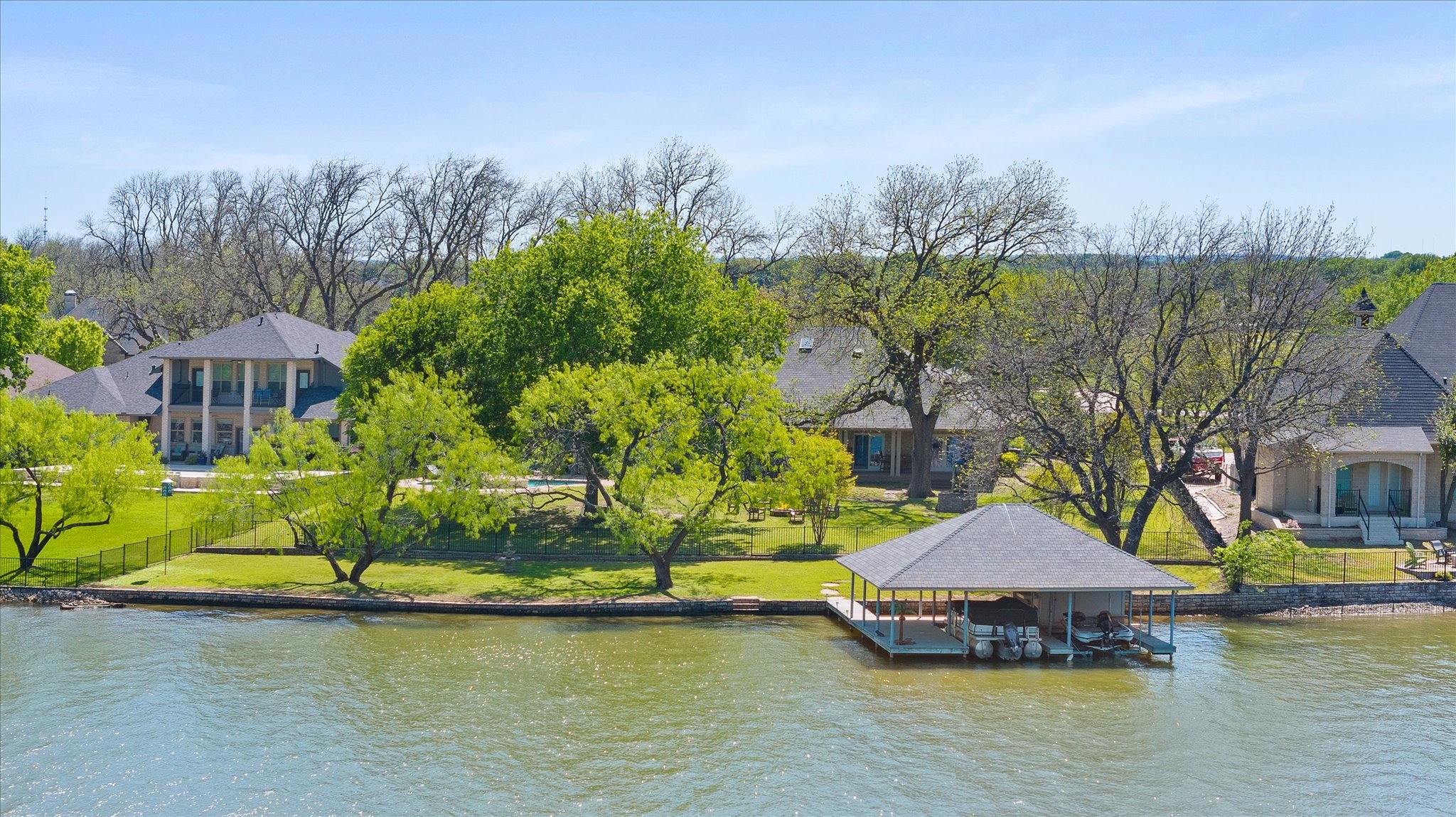 1302 E Baja Court Granbury TX 76048