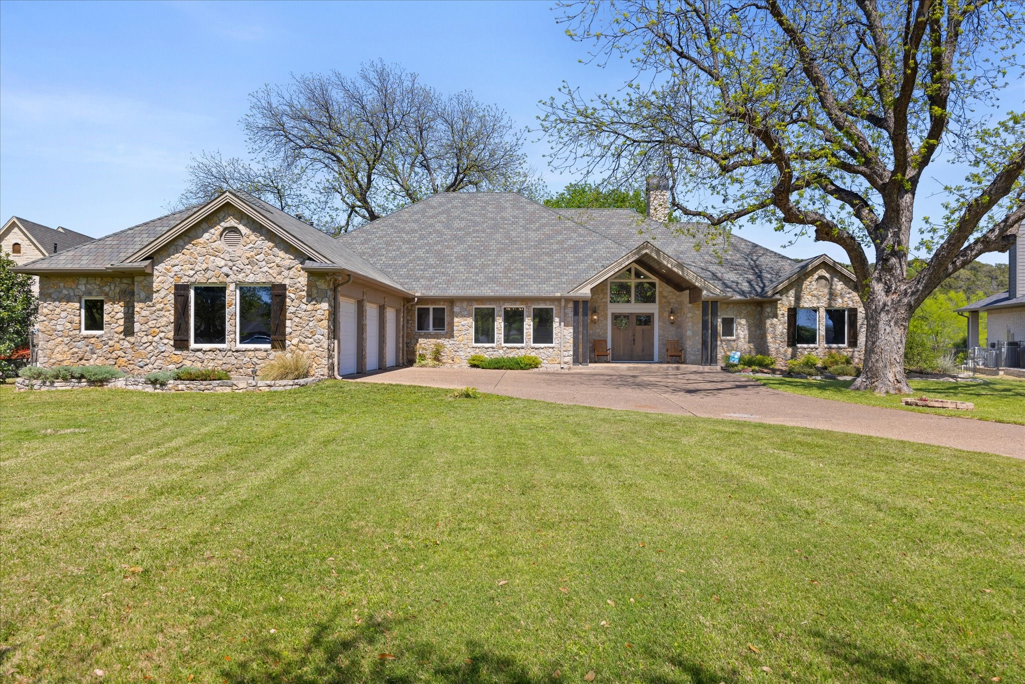 1302 E Baja Court Granbury TX 76048