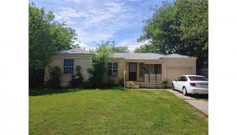 1108 S Roselane Street Fort Worth TX 76112