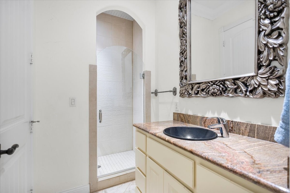 24901 County Road 4117 Frankston TX 75763