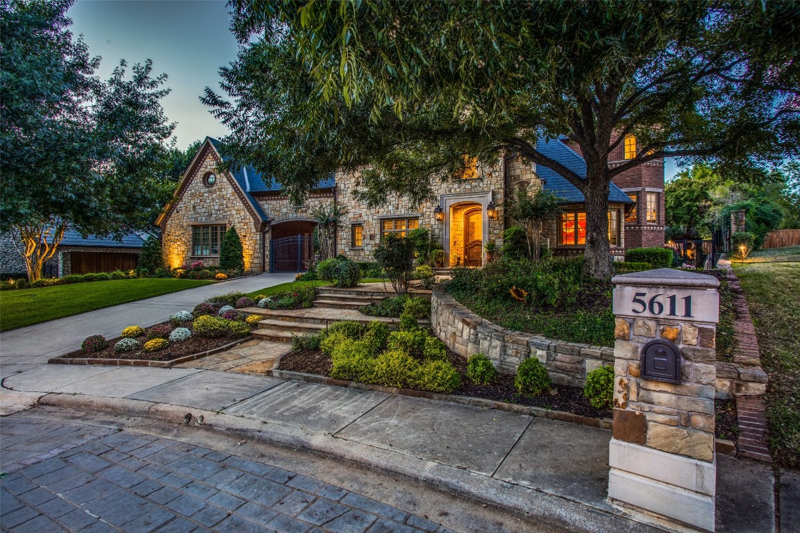 5611 Versailles Court Colleyville TX 76034