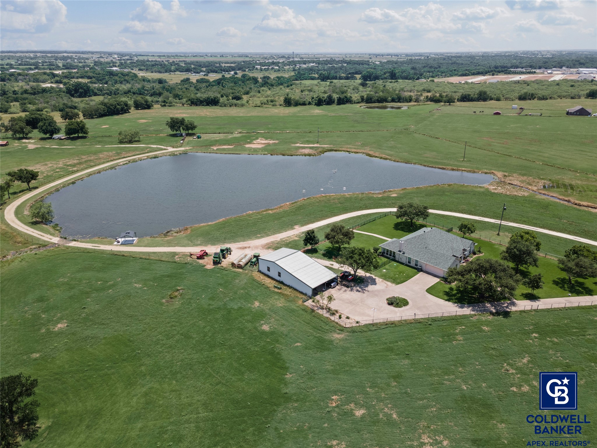1221 Park Cleburne TX 76033