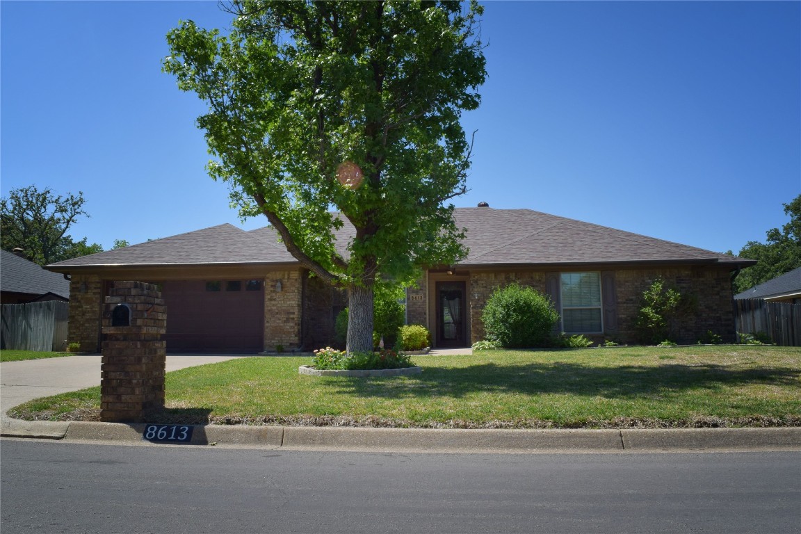 8613 Terrell Drive North Richland Hills TX 76182