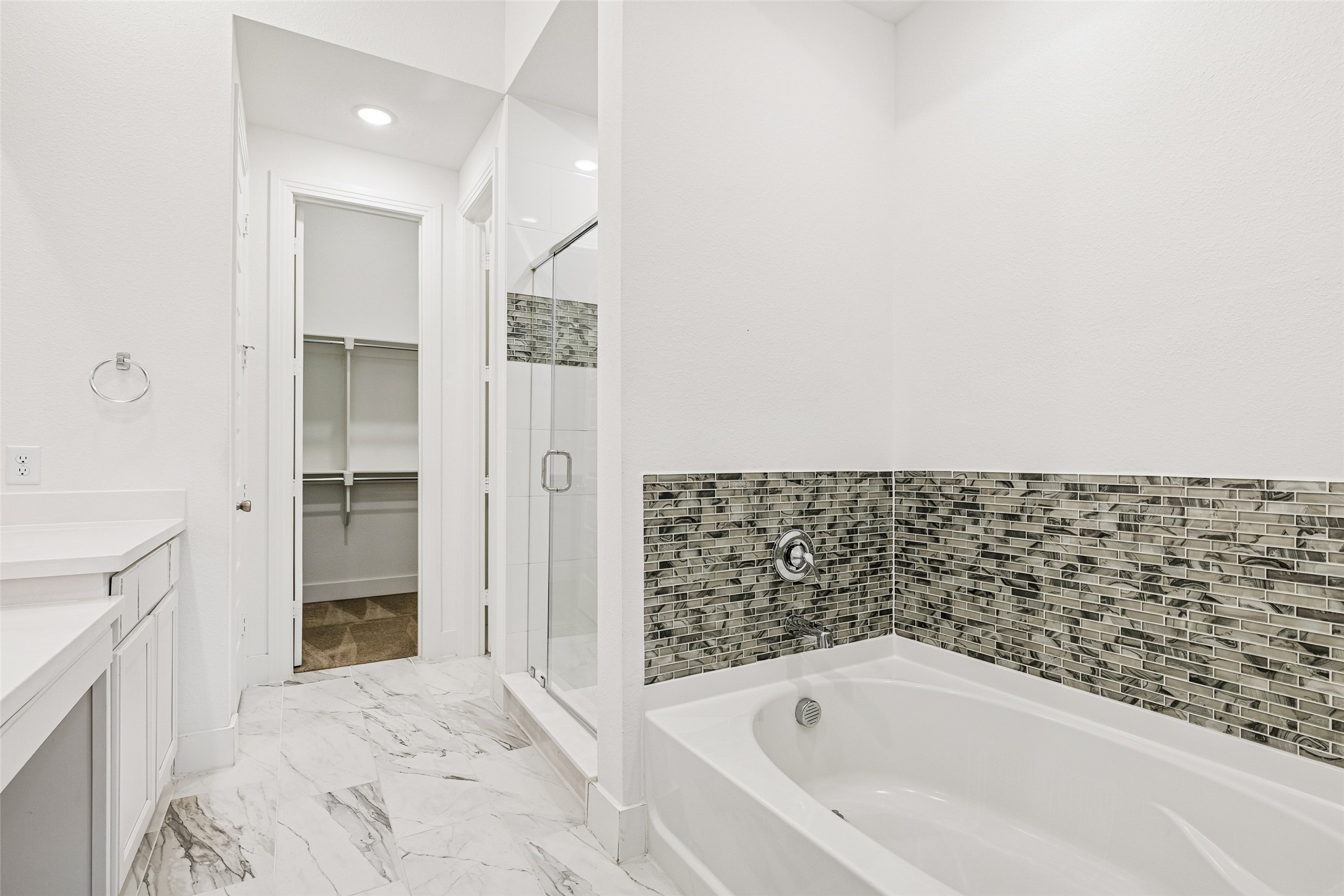 1144 Saddle Ridge Drive Aubrey TX 76227