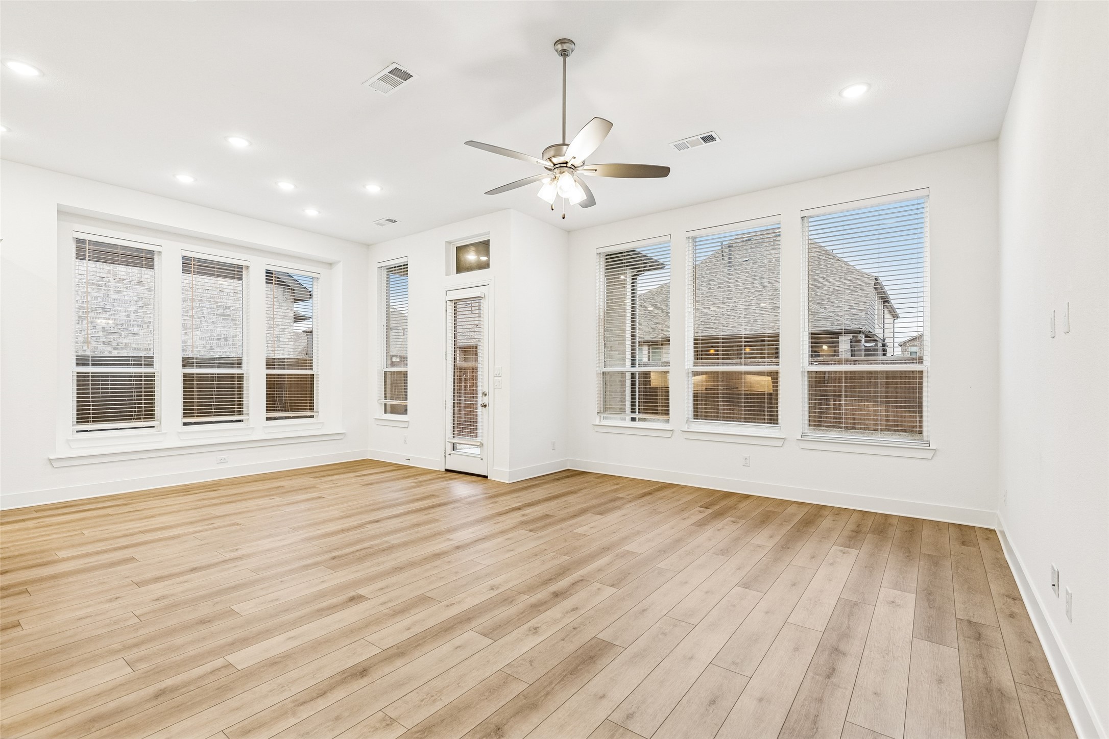 1144 Saddle Ridge Drive Aubrey TX 76227