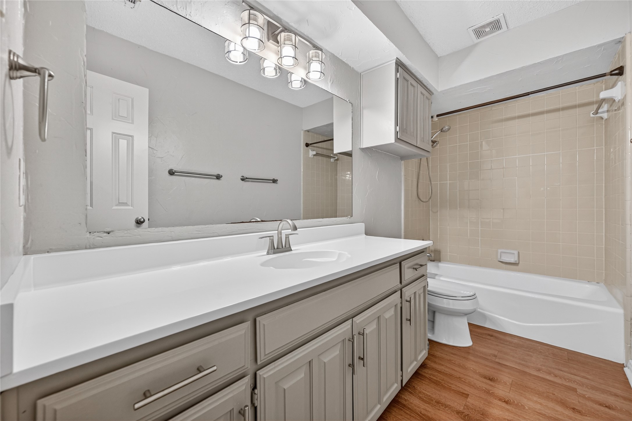 605 Meadowcrest Drive Highland Village TX 75077