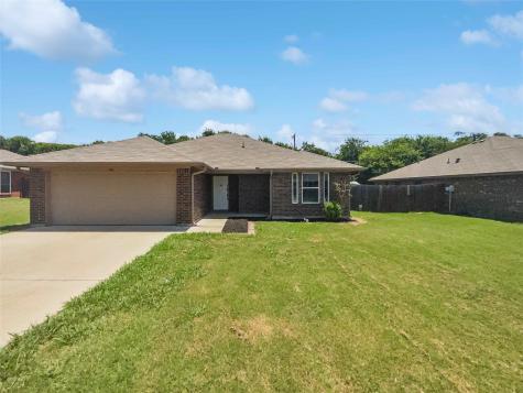 504 Westmeadow Drive Cleburne TX 76033