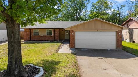 1211 Rancho Drive Mesquite TX 75149