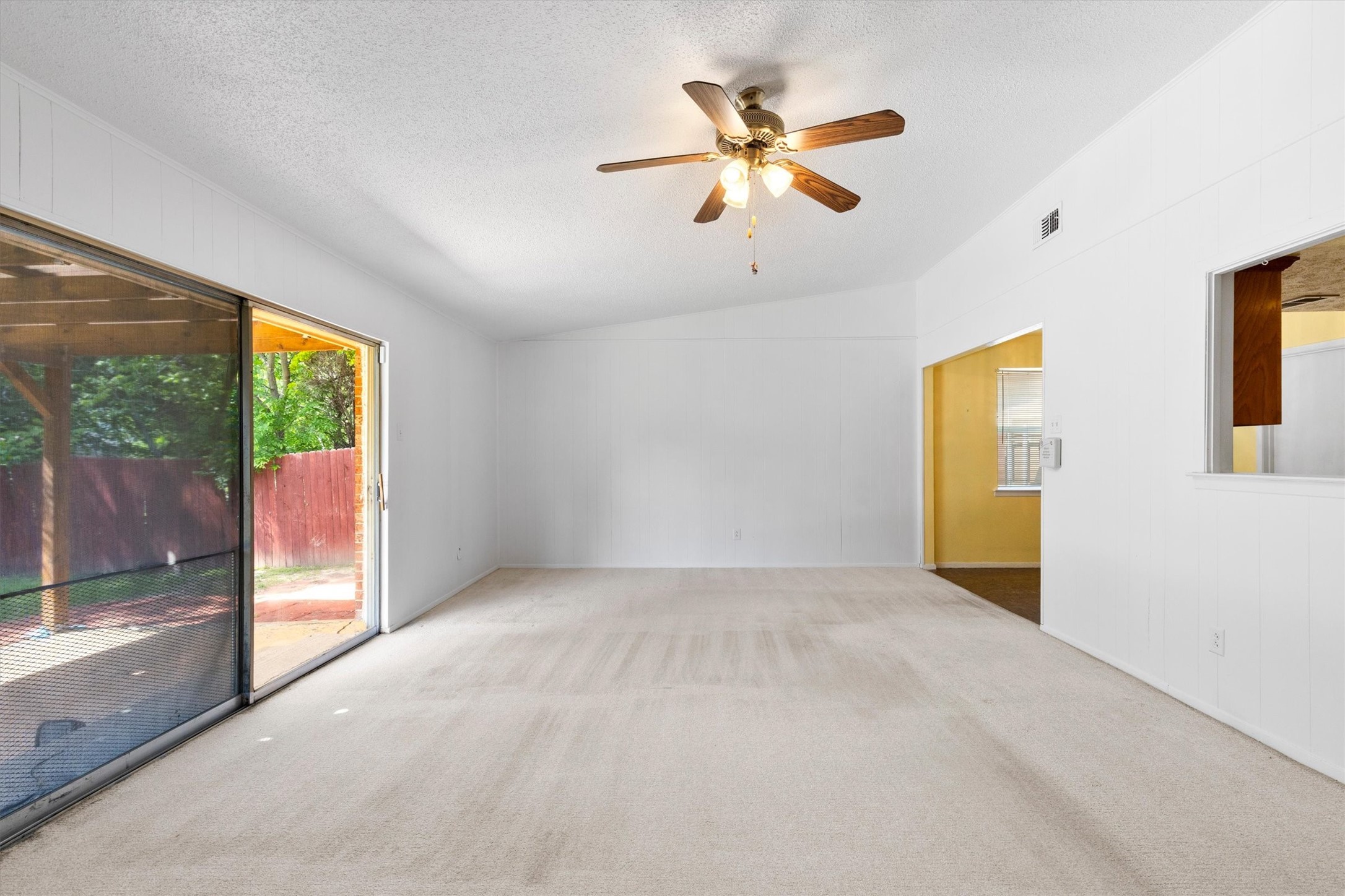 1211 Rancho Drive Mesquite TX 75149