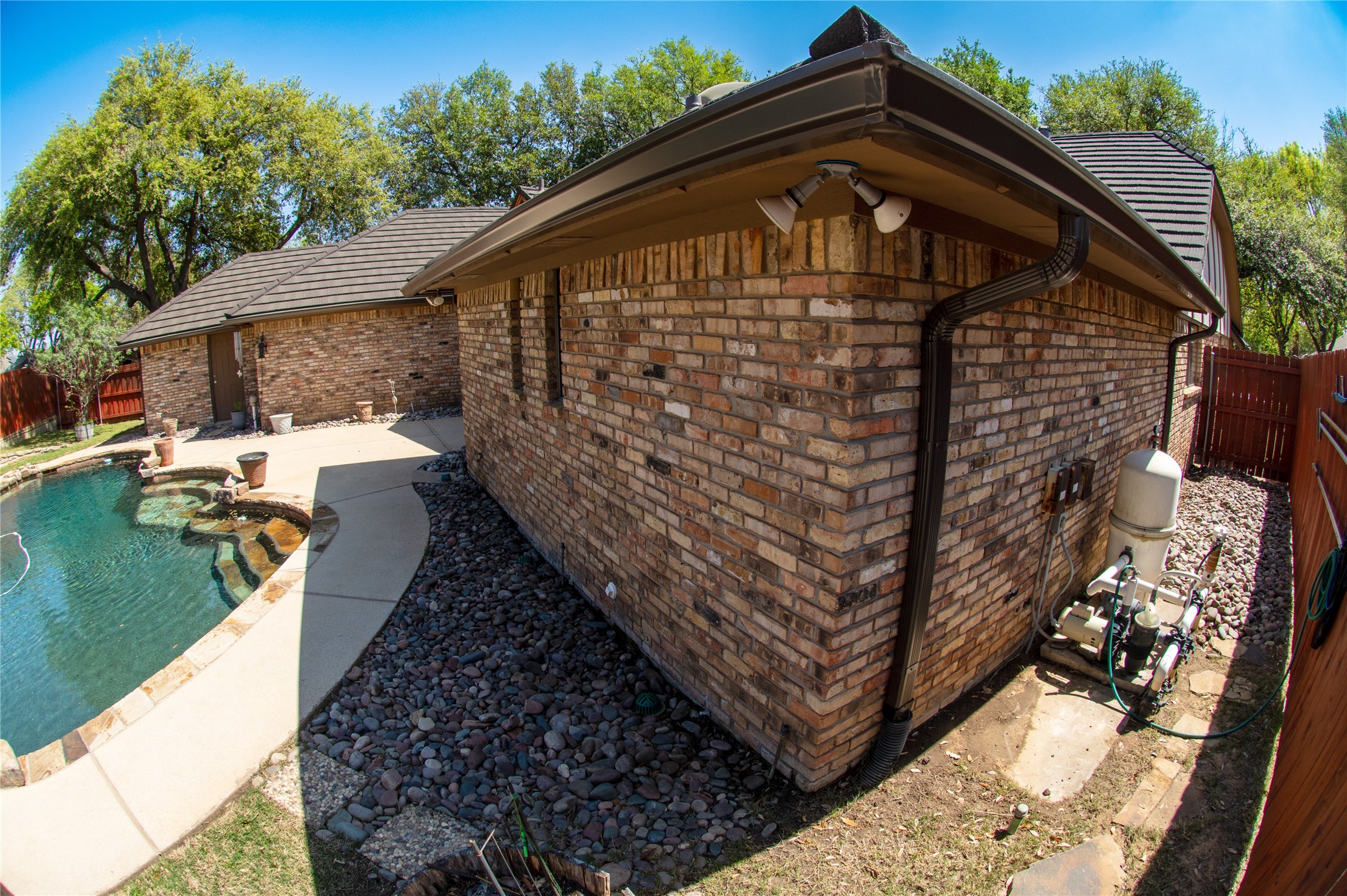 5601 Dye Drive Arlington TX 76013