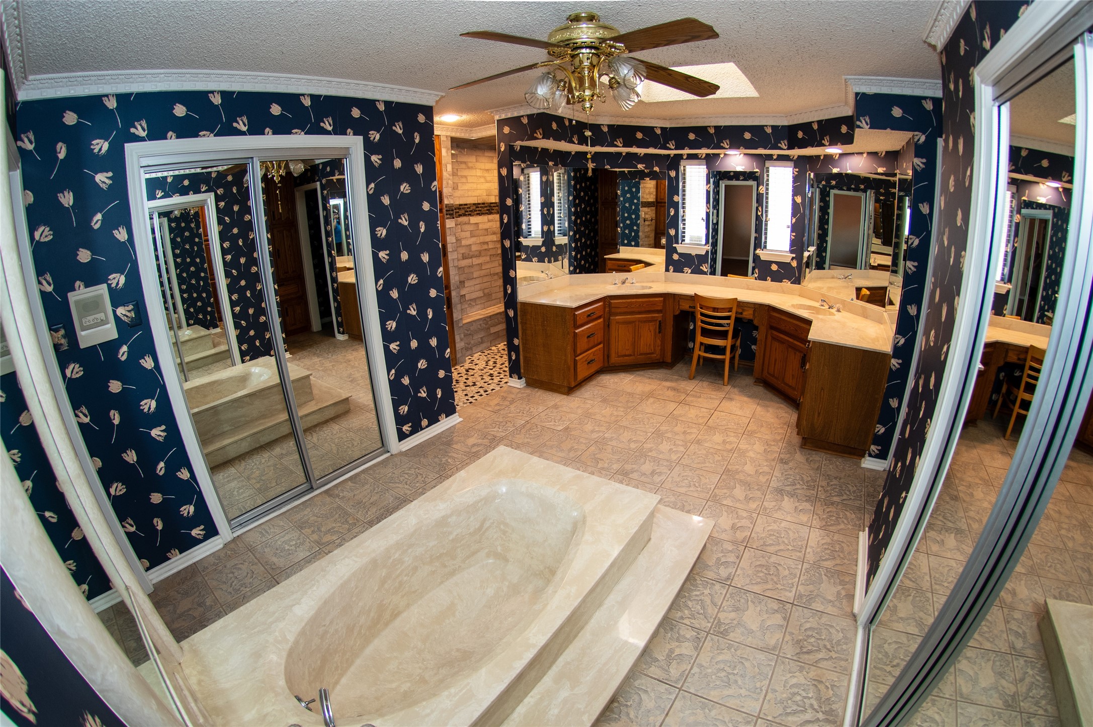 5601 Dye Drive Arlington TX 76013