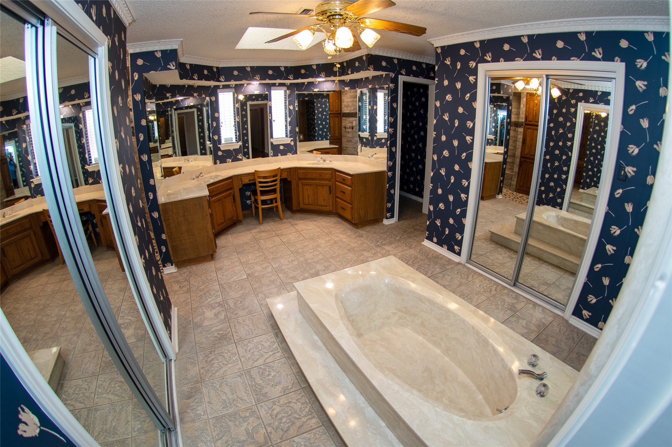 5601 Dye Drive Arlington TX 76013