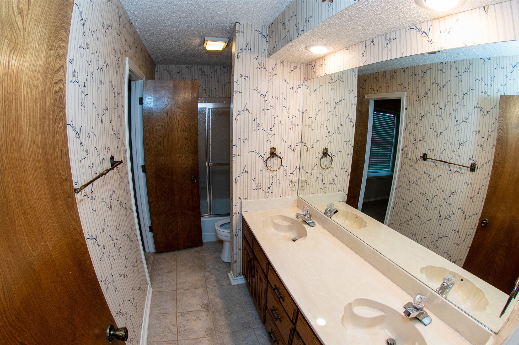 5601 Dye Drive Arlington TX 76013