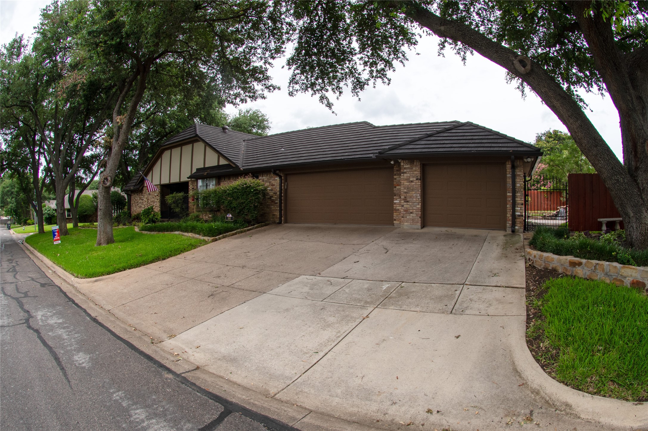 5601 Dye Drive Arlington TX 76013
