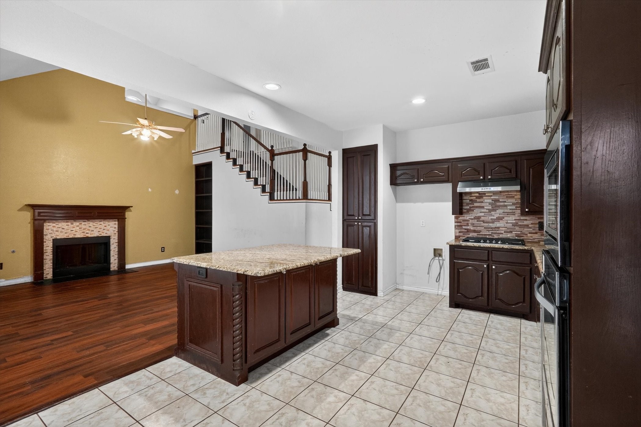 1513 Brighton Drive Mansfield TX 76063