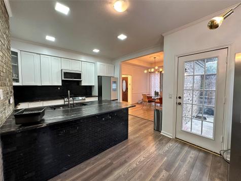 2909 Gainesborough Drive Dallas TX 75287