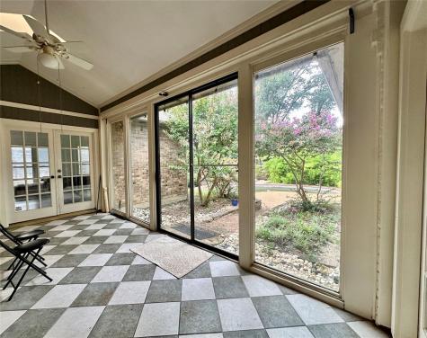2909 Gainesborough Drive Dallas TX 75287