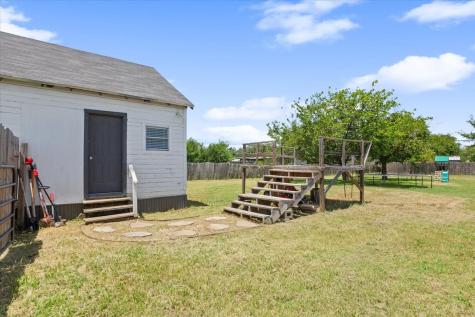 102 Brookshire Riesel TX 76682