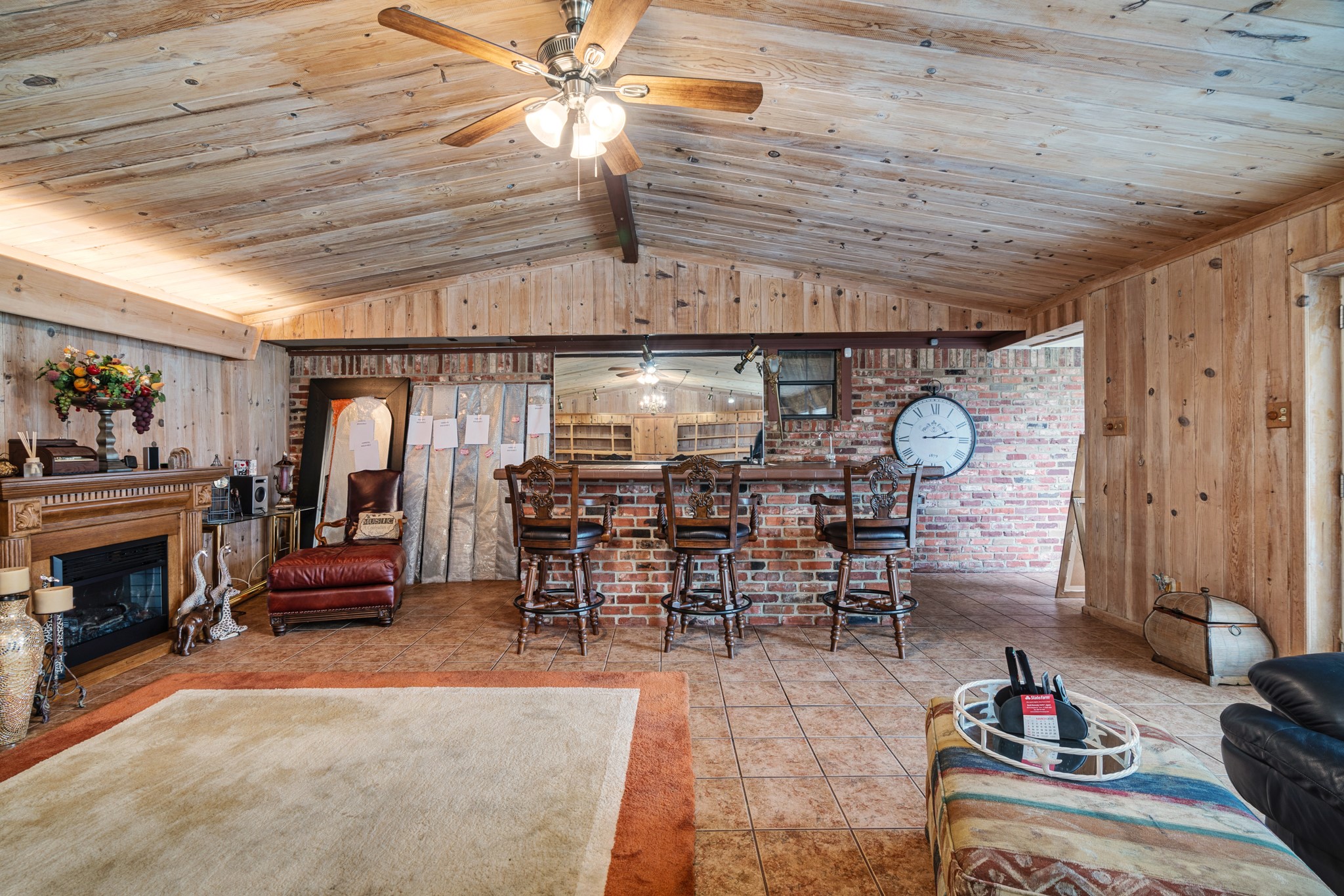 1920 E Tudor Street Paris TX 75460
