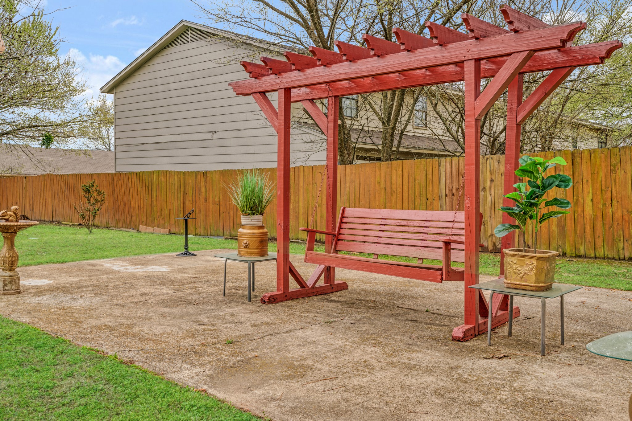 1920 E Tudor Street Paris TX 75460