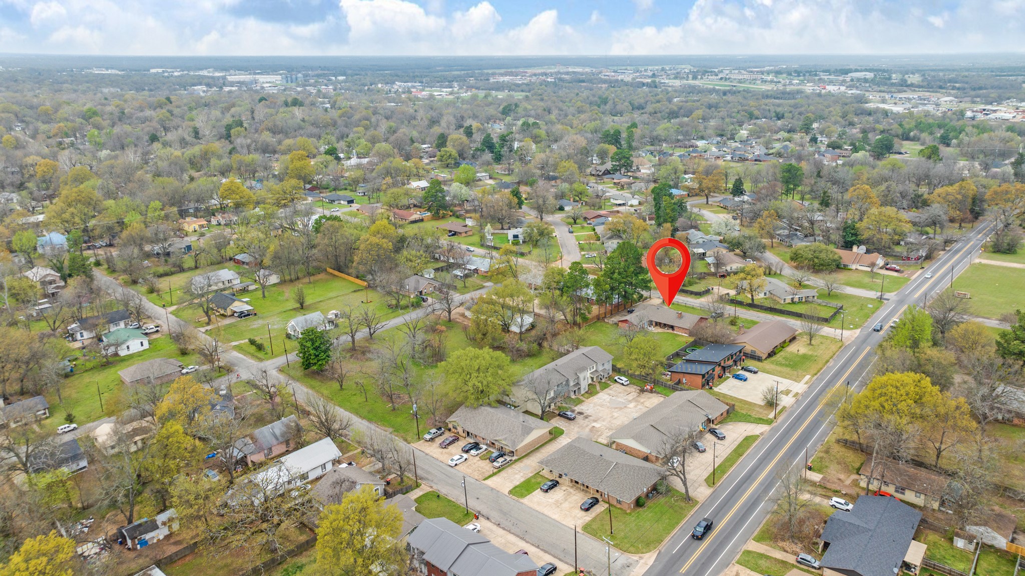 1920 E Tudor Street Paris TX 75460