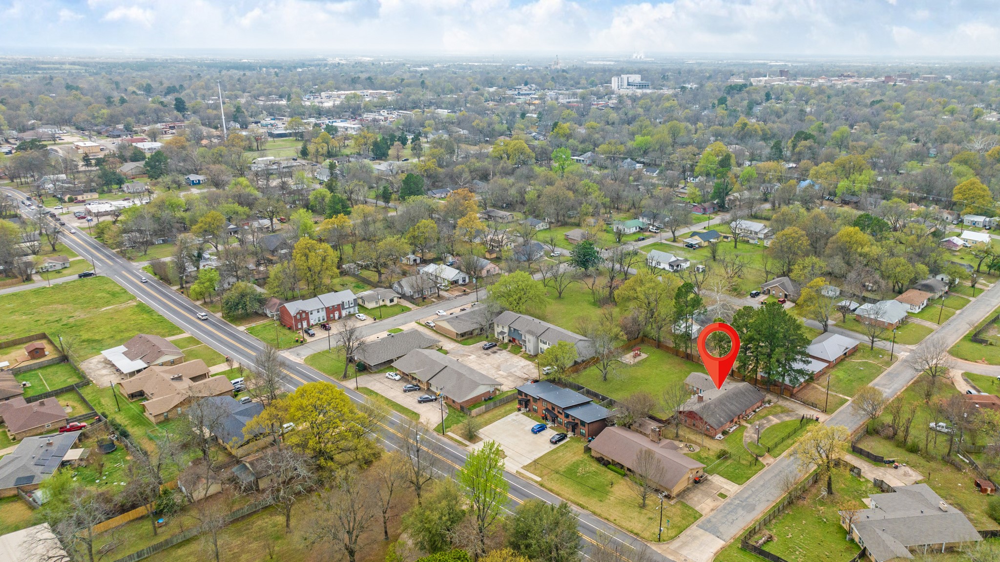 1920 E Tudor Street Paris TX 75460
