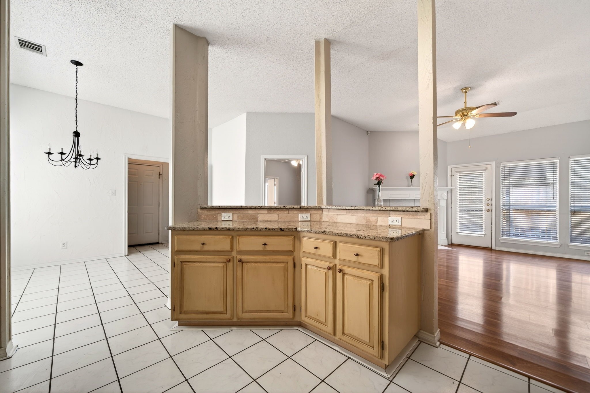 2207 Dallas Drive Carrollton TX 75006