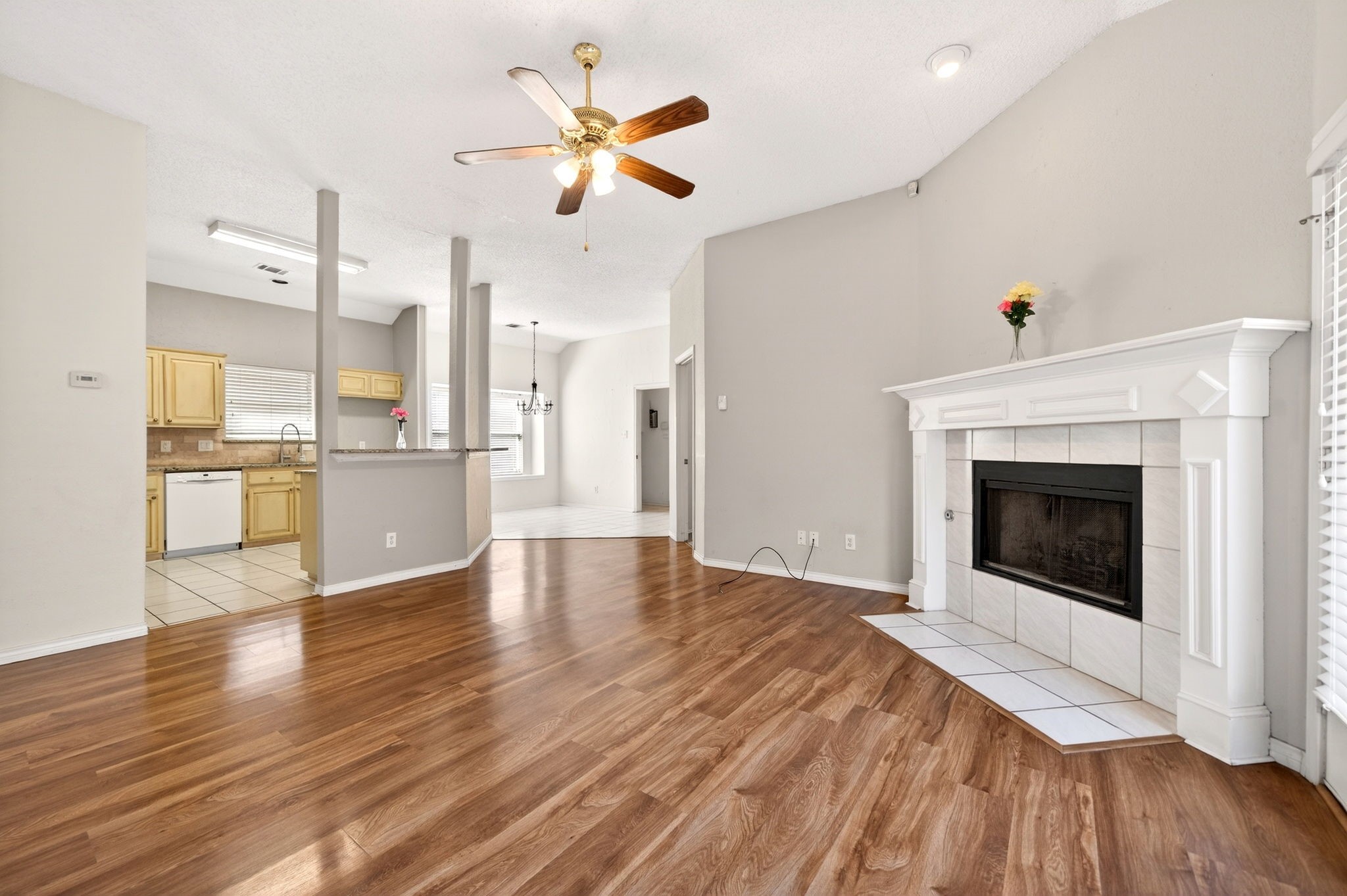 2207 Dallas Drive Carrollton TX 75006