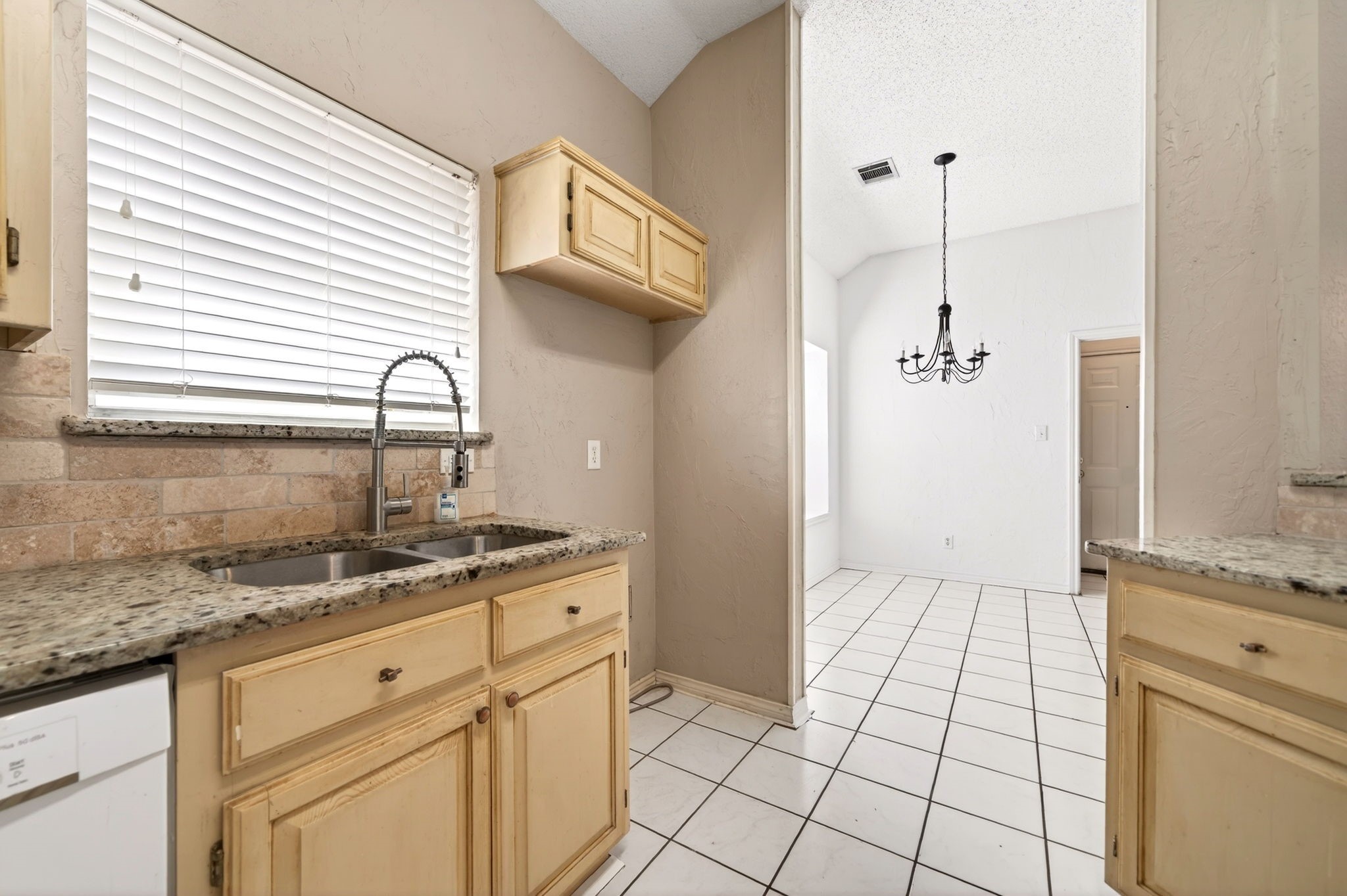2207 Dallas Drive Carrollton TX 75006