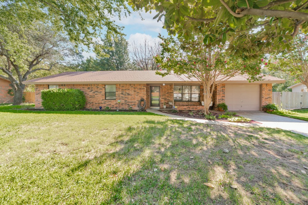 2609 S Lipsey Street Decatur TX 76234