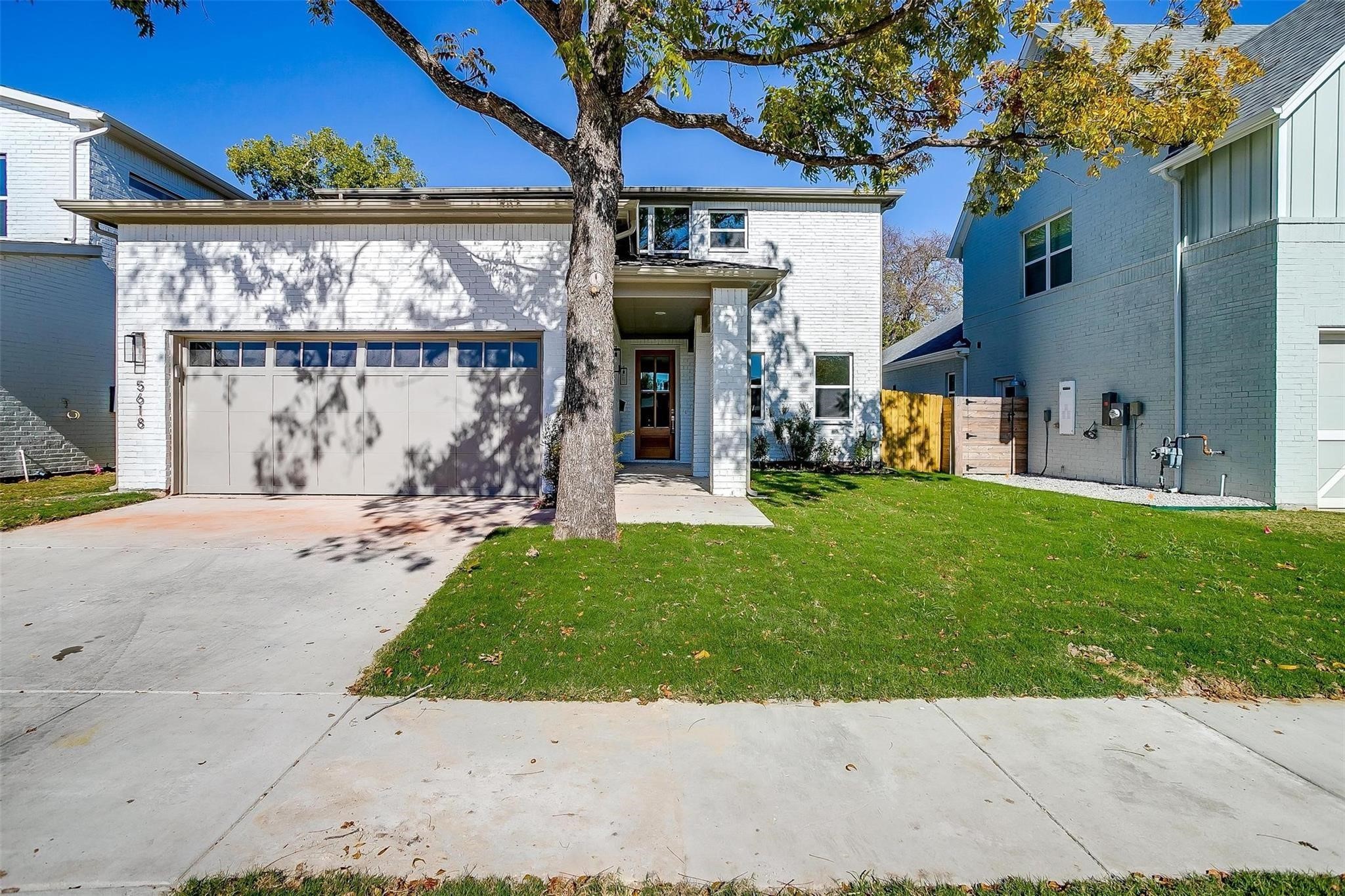 5618 Oaks Lane Westworth Village TX 76114