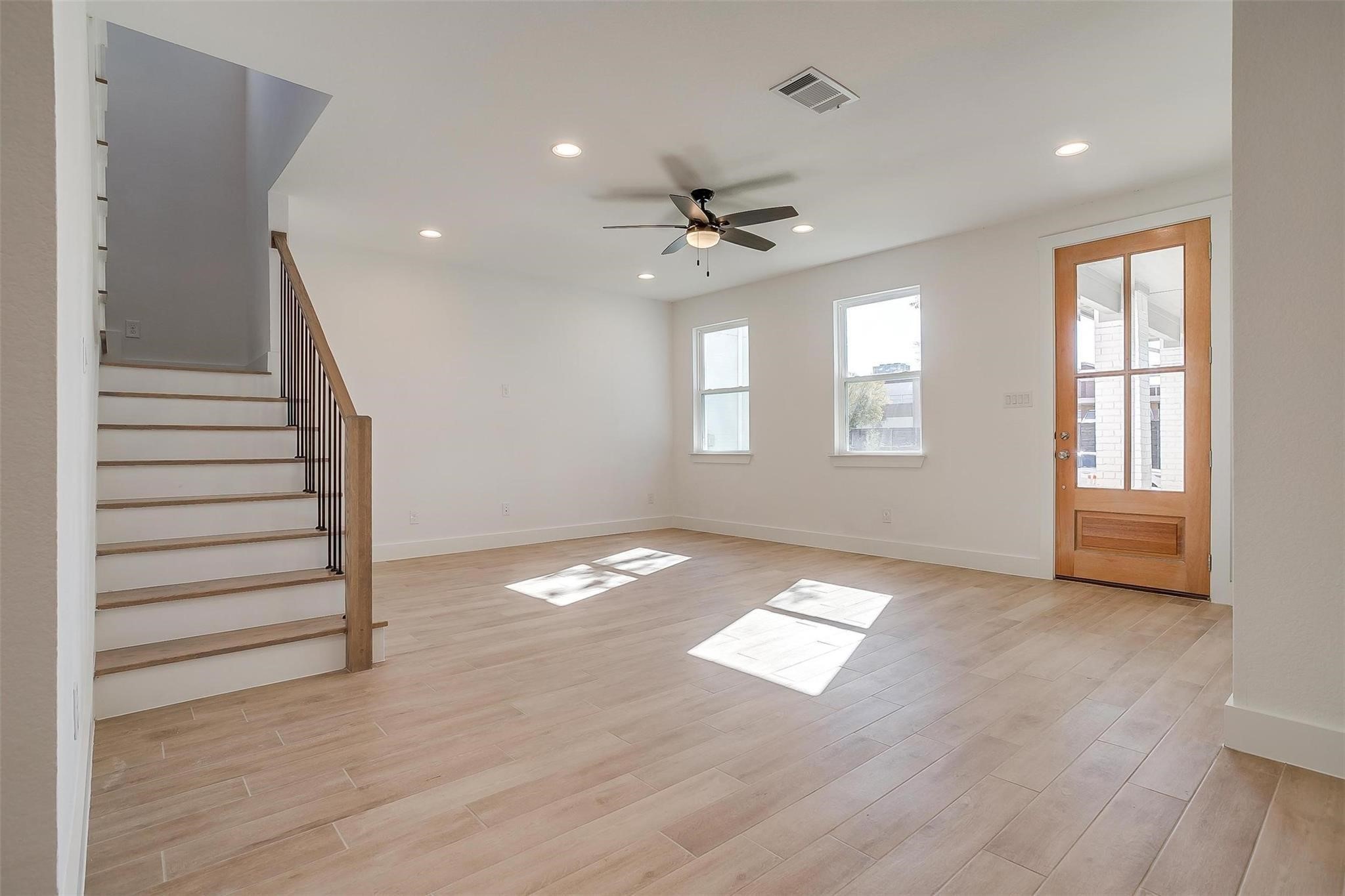 5618 Oaks Lane Westworth Village TX 76114