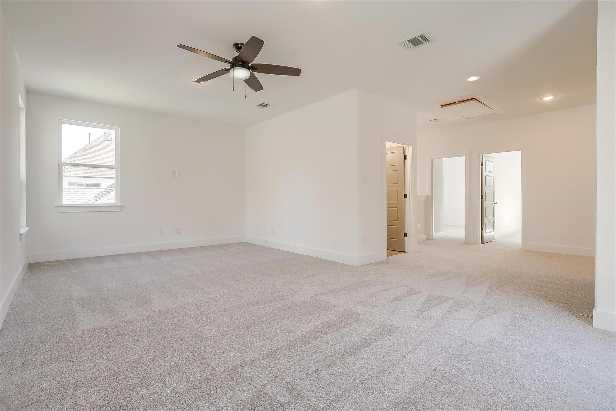 5618 Oaks Lane Westworth Village TX 76114