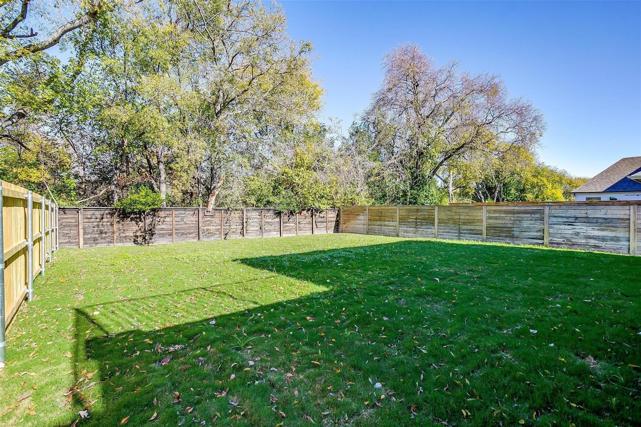 5618 Oaks Lane Westworth Village TX 76114