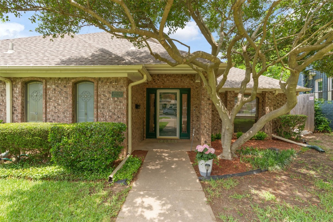 2220 Park Place Avenue Fort Worth TX 76110