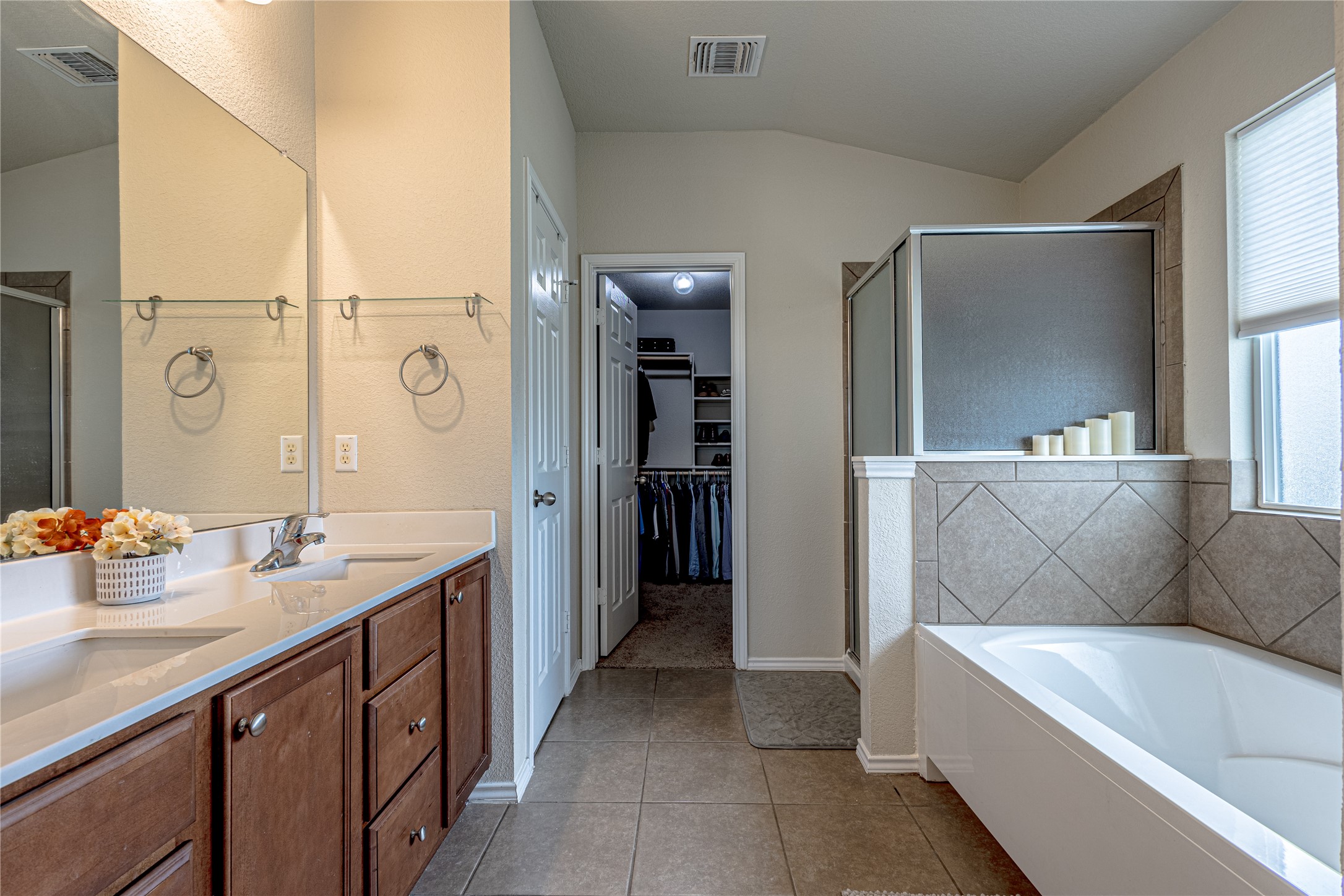 10008 Iron Horse Trail Waco TX 76708